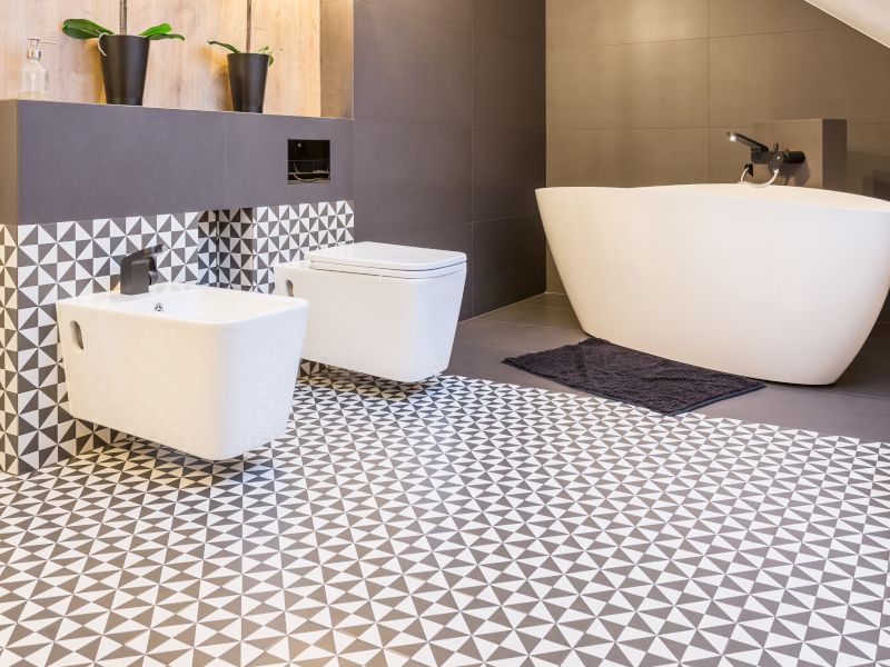 Baño con suelos y acabados de calidad.
